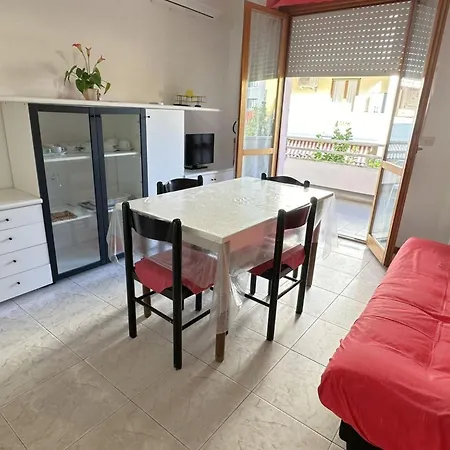 Leoncavallo By Interhome *
